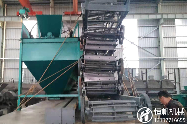 許昌年產(chǎn)1萬(wàn)噸有機(jī)肥生產(chǎn)生產(chǎn)線(xiàn)設(shè)備發(fā)貨(圖1) 許昌有機(jī)肥設(shè)備