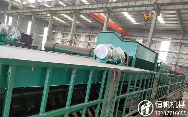 平頂山汝陽年產5千噸雞糞有機肥設備發貨(圖1) 平頂有機肥生產線設備發貨