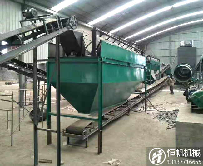 不經(jīng)過有機肥生產(chǎn)線處理,而直接使用生糞施肥的8大危害!(圖1) 有機肥生產(chǎn)線