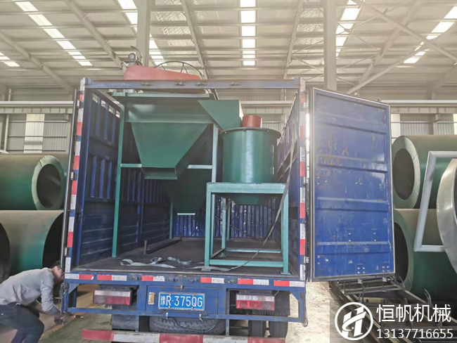 鄭州恒帆篩分機與粉碎機助力廣東清遠雞糞有機肥生產線(圖1) 滾筒篩分機與立式粉碎機