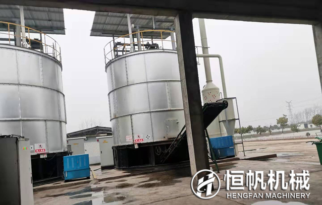 安徽年產兩萬噸粉狀線有機肥設備使用現場(圖1) 安徽六安年產兩萬噸有機肥粉狀線