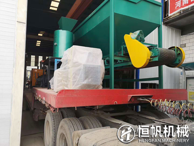 湖南年產(chǎn)五千噸雞糞有機(jī)肥粉狀生產(chǎn)線設(shè)備發(fā)貨(圖4) 湖南有機(jī)肥設(shè)備