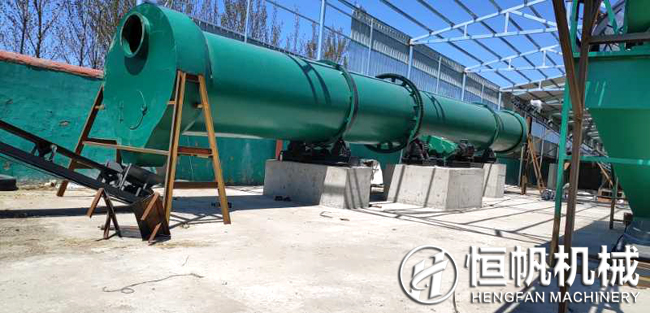 山東青島年產(chǎn)三萬噸牛糞有機(jī)肥顆粒生產(chǎn)線順利投產(chǎn)(圖3) 年產(chǎn)三萬噸有機(jī)肥生產(chǎn)線設(shè)備