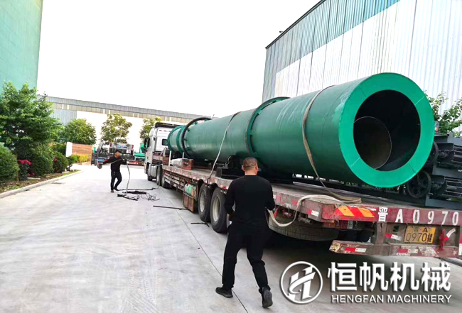 年產2萬噸豬糞有機肥顆粒生產線設備完工即刻發(fā)至赤峰(圖3) 赤峰年產2萬噸豬糞有機肥生產設備